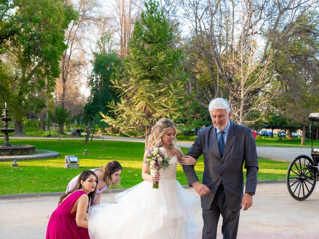 El matrimonio de Sebastian y Isi en Buin, Maipo 11