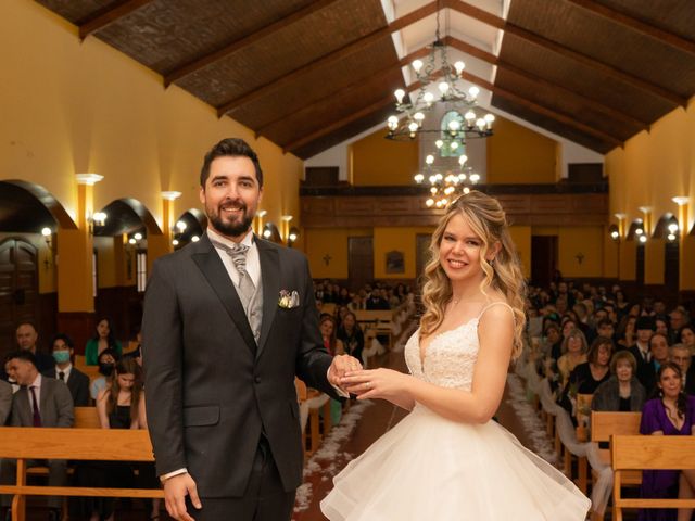 El matrimonio de Sebastian y Isi en Buin, Maipo 19