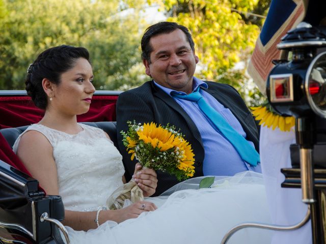 El matrimonio de José y Paula en San Clemente, Talca 4