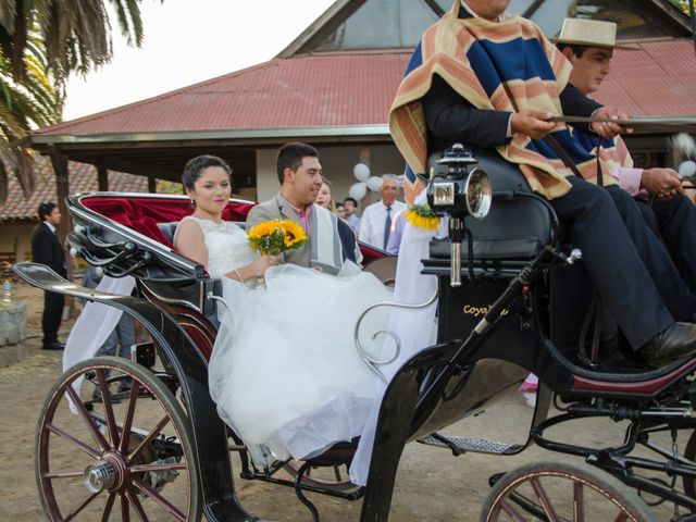 El matrimonio de José y Paula en San Clemente, Talca 15
