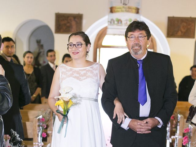 El matrimonio de Sergio y Paola en El Tabo, San Antonio 18