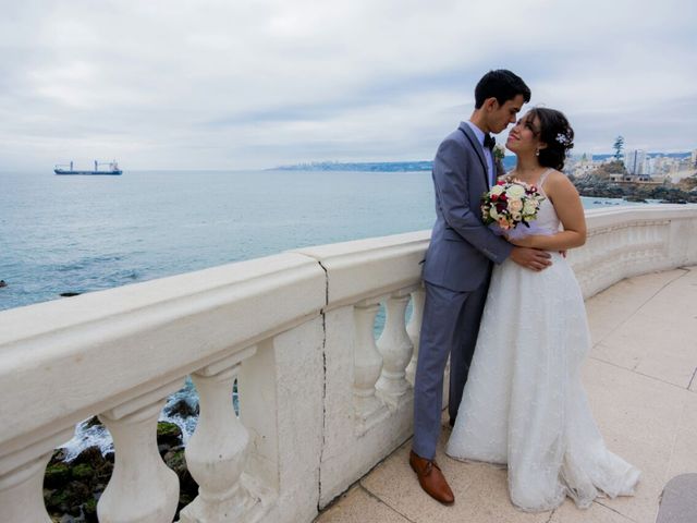 El matrimonio de Camilo Bucarey y Marjorie Henriquez en Viña del Mar, Valparaíso 7