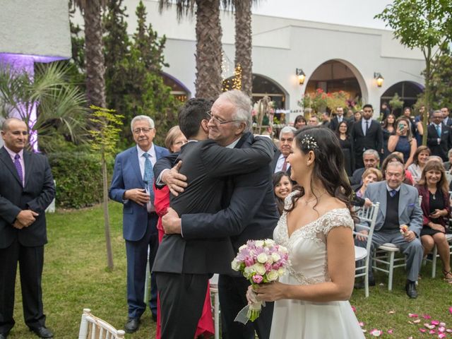 El matrimonio de Sergio y Melissa en Calera de Tango, Maipo 45