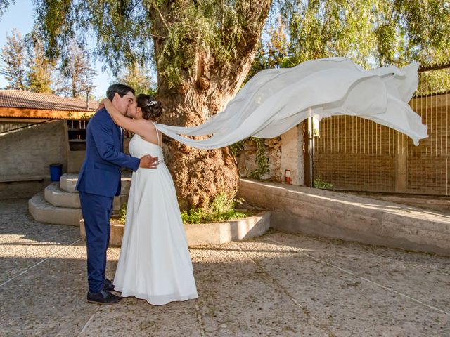 El matrimonio de Eduardo y Soledad en Lampa, Chacabuco 43