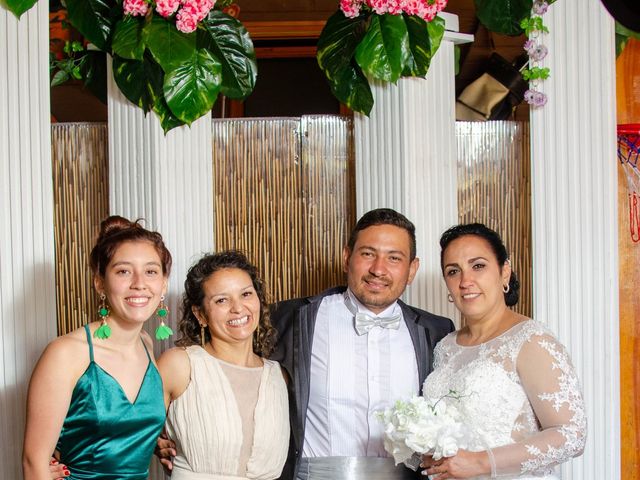 El matrimonio de Lismari y Efrain en Puerto Montt, Llanquihue 25