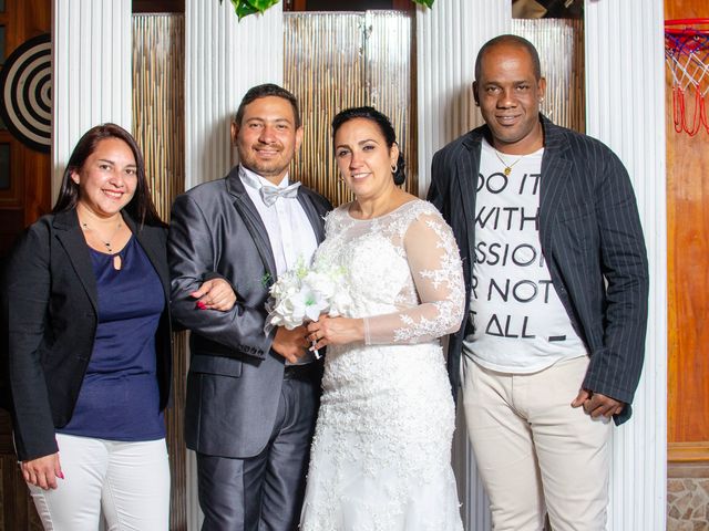 El matrimonio de Lismari y Efrain en Puerto Montt, Llanquihue 42