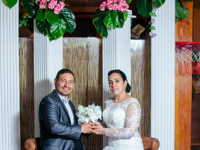 El matrimonio de Lismari y Efrain en Puerto Montt, Llanquihue 46