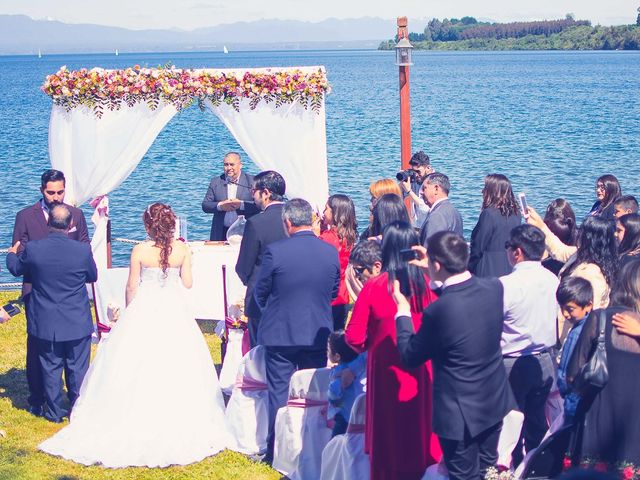 El matrimonio de Héctor y Yohana en Frutillar, Llanquihue 16