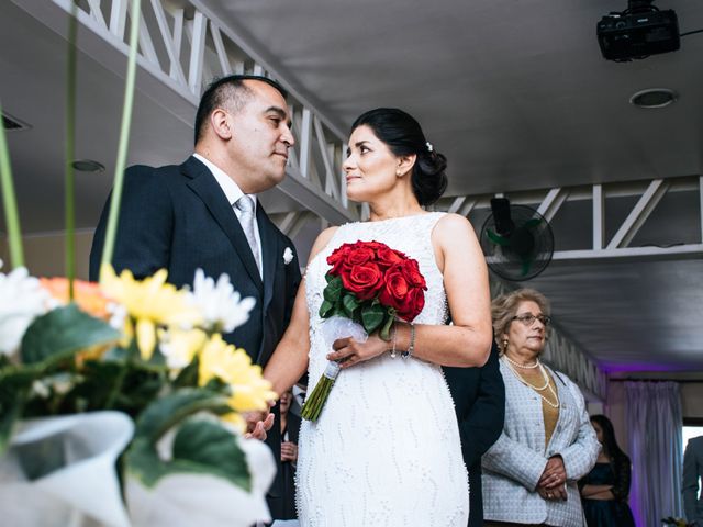 El matrimonio de Darwin y Sandra en Puerto Montt, Llanquihue 2