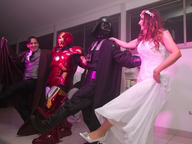 El matrimonio de Cristhian y Loredana en Olmué, Quillota 16