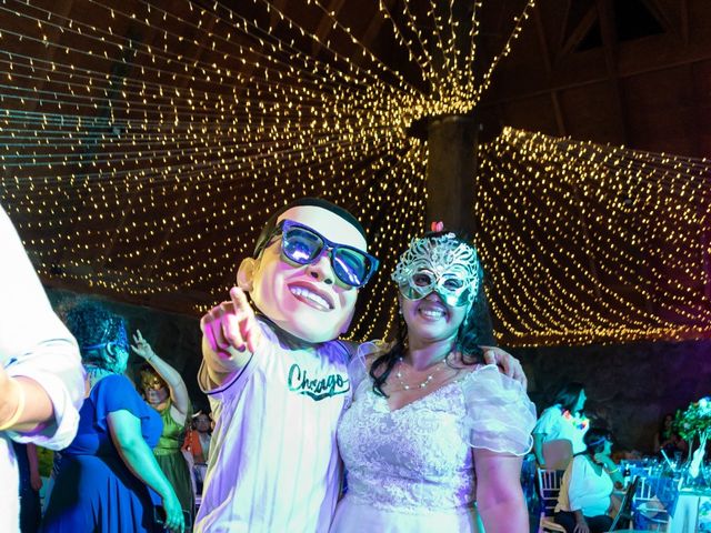 El matrimonio de Ivonne y Adan  en Futrono, Ranco 7