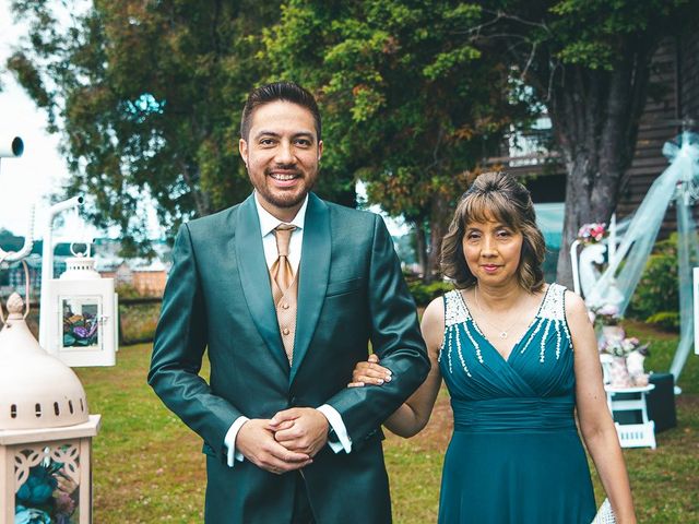 El matrimonio de Constanza y Saul en Puerto Varas, Llanquihue 12