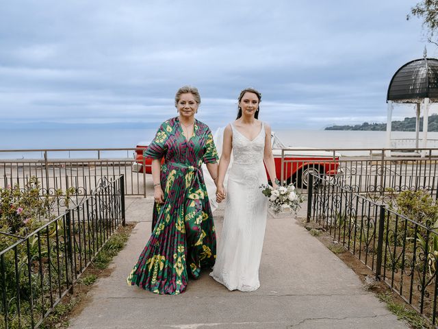 El matrimonio de Benjamin y Camila en Llanquihue, Llanquihue 48