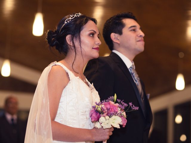 El matrimonio de Fernando y Victoria en Maipú, Santiago 10