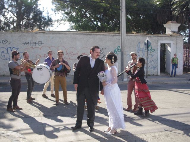 El matrimonio de Alvaro y Montserrat en Valparaíso, Valparaíso 8