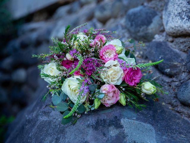 El matrimonio de Cristian y Evelyn en San José de Maipo, Cordillera 1