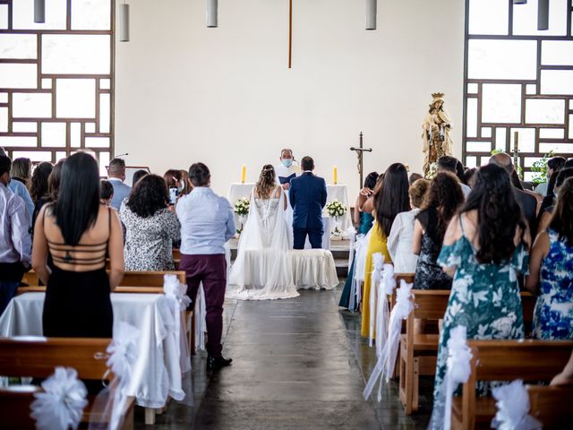 El matrimonio de Sebastián y Alejandra en Puente Alto, Cordillera 30