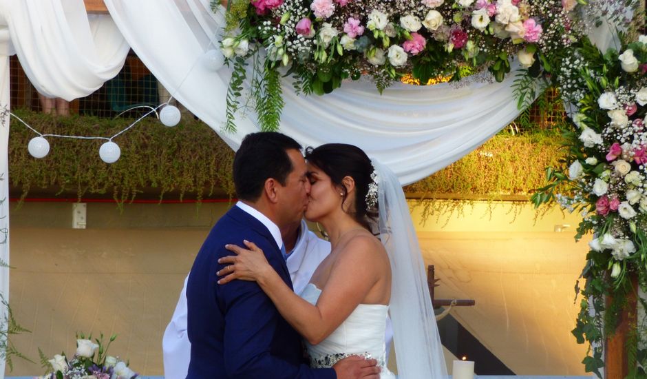 El matrimonio de Eduardo y Katherine en San Esteban, Los Andes