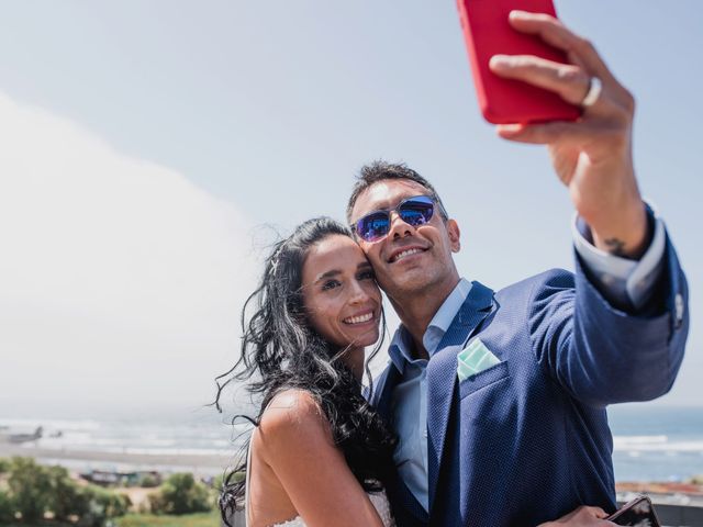 El matrimonio de Rodrigo y Adriana en Pichilemu, Cardenal Caro 19