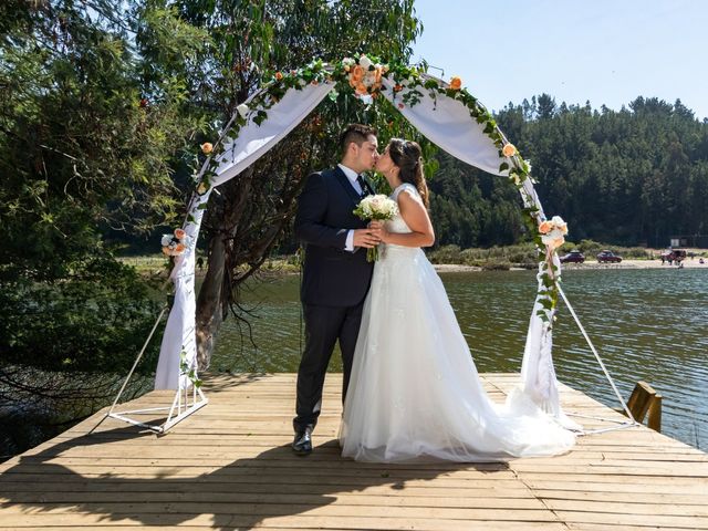 El matrimonio de Anthony y Evelyn en Pelluhue, Cauquenes 1