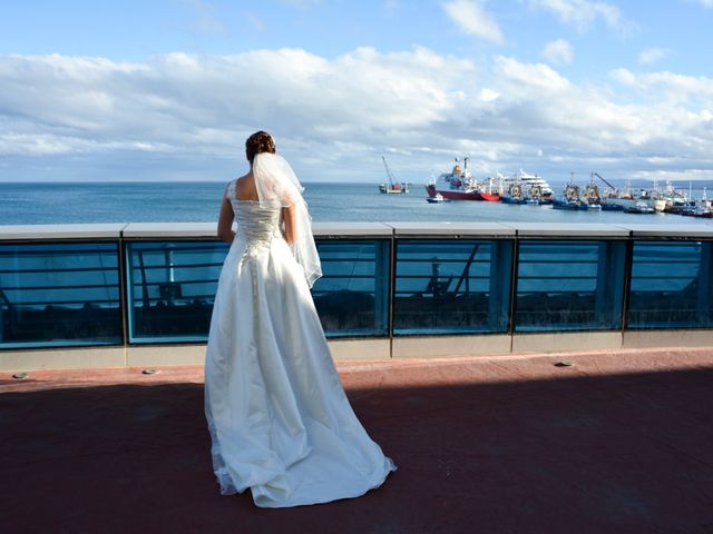 El matrimonio de Carlos y Camila en Punta Arenas, Magallanes 29