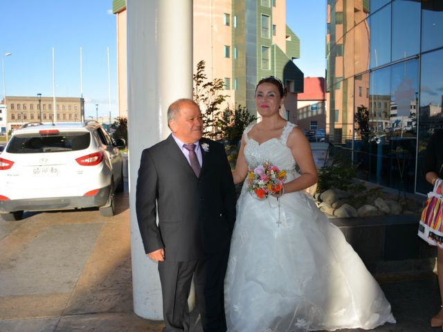 El matrimonio de Carlos y Camila en Punta Arenas, Magallanes 41