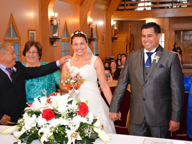 El matrimonio de Carlos y Camila en Punta Arenas, Magallanes 74