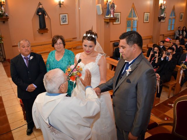 El matrimonio de Carlos y Camila en Punta Arenas, Magallanes 75