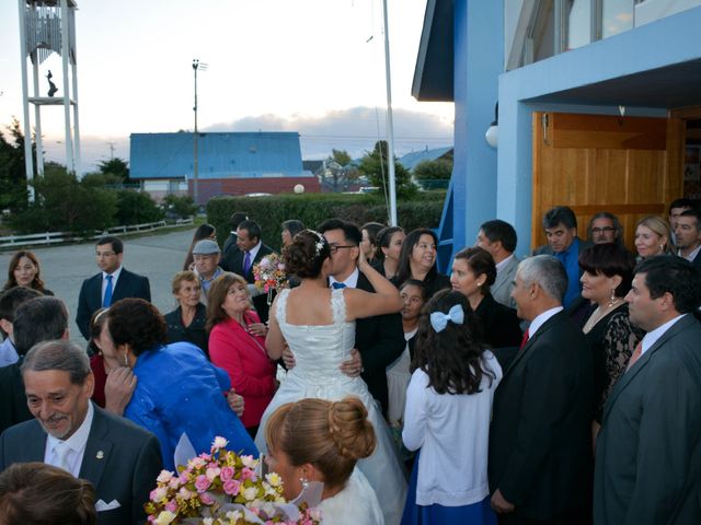 El matrimonio de Carlos y Camila en Punta Arenas, Magallanes 121