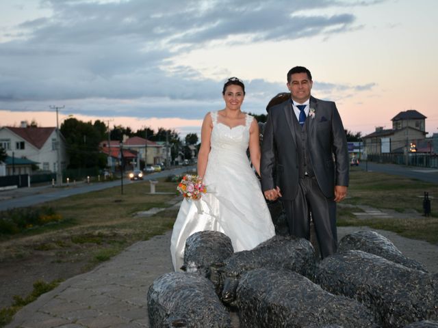 El matrimonio de Carlos y Camila en Punta Arenas, Magallanes 142