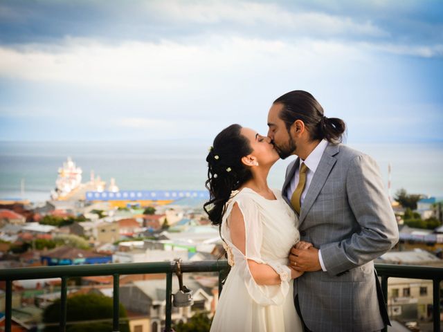 El matrimonio de Gabriel y Victoria en Punta Arenas, Magallanes 2