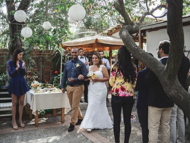 El matrimonio de Roman Piñeiro y Gabriela Sarahí en La Florida, Santiago 17