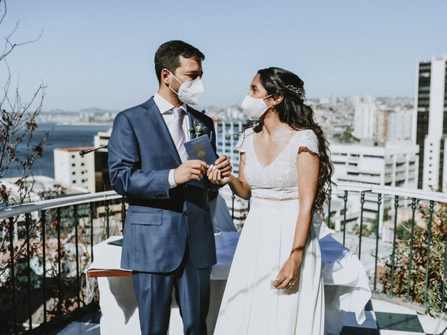 El matrimonio de Andrés y Gabriela en Valparaíso, Valparaíso 38