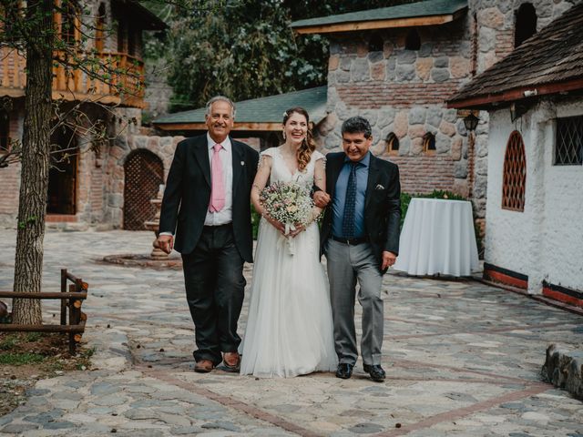 El matrimonio de Cristóbal y Denise en Pirque, Cordillera 11