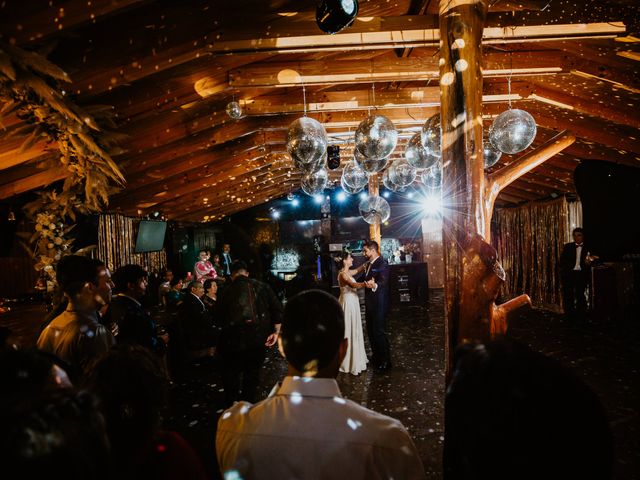 El matrimonio de Benjamin y Alejandra en San José de Maipo, Cordillera 30