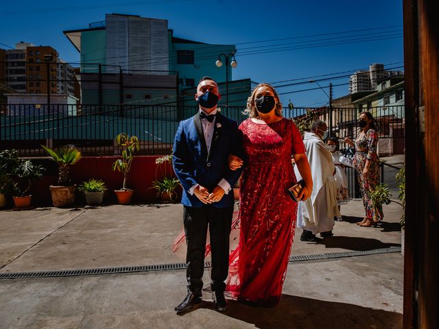 El matrimonio de Lester y Javi en Valparaíso, Valparaíso 16