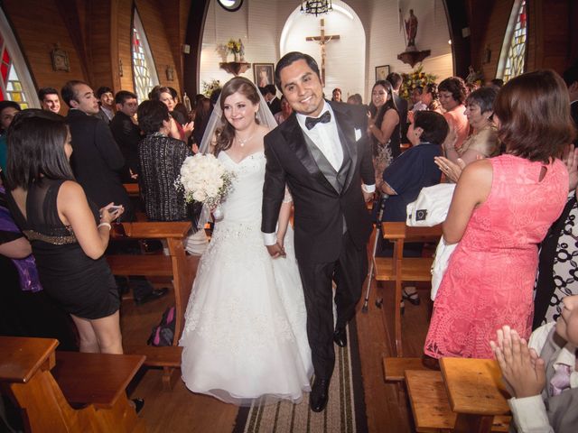El matrimonio de Marco y Leslie en Puerto Varas, Llanquihue 14