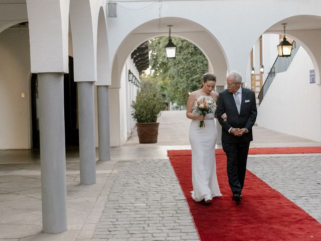 El matrimonio de Borislava y Felipe en Las Condes, Santiago 7