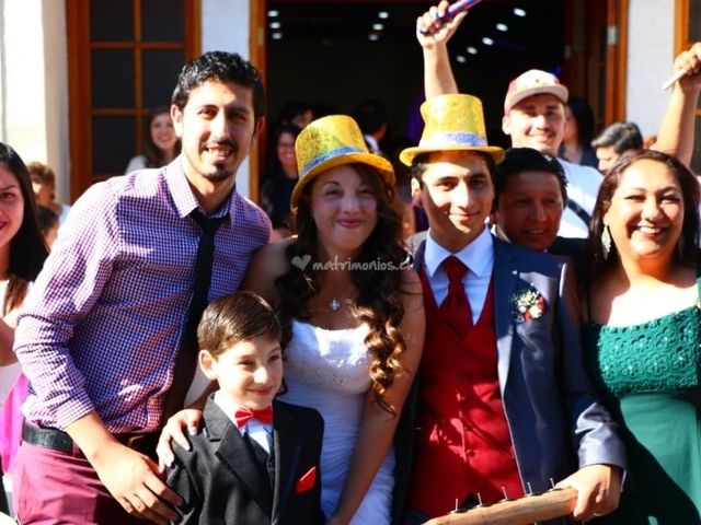 El matrimonio de Rodrigo y Consuelo en San Bernardo, Maipo 1