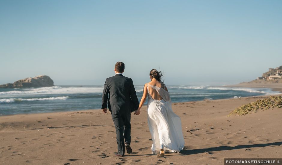 El matrimonio de Tote y Martín en Navidad, Cardenal Caro