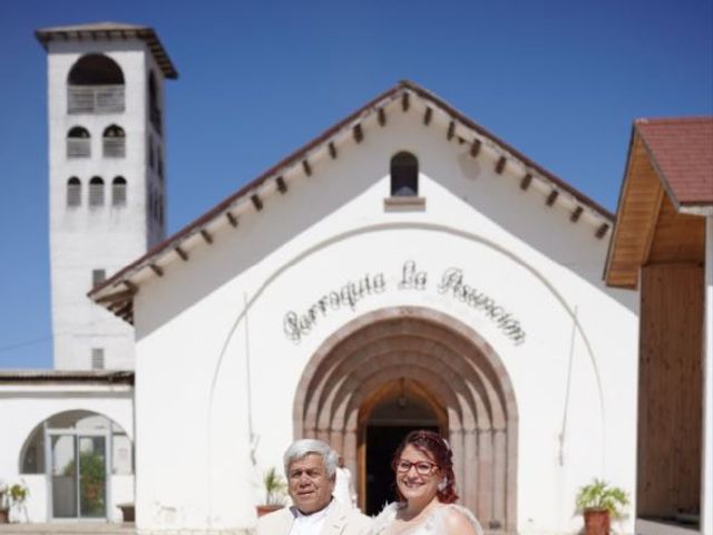 El matrimonio de Juan Carlos y Pebbels en El Tabo, San Antonio 3