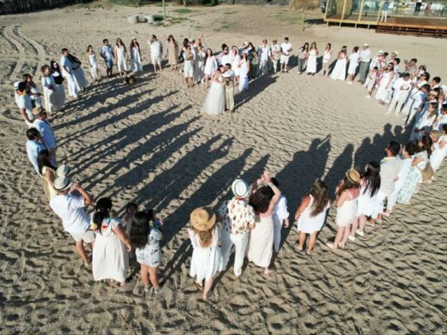 El matrimonio de Juan Carlos y Pebbels en El Tabo, San Antonio 52