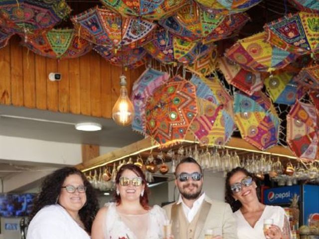 El matrimonio de Juan Carlos y Pebbels en El Tabo, San Antonio 55