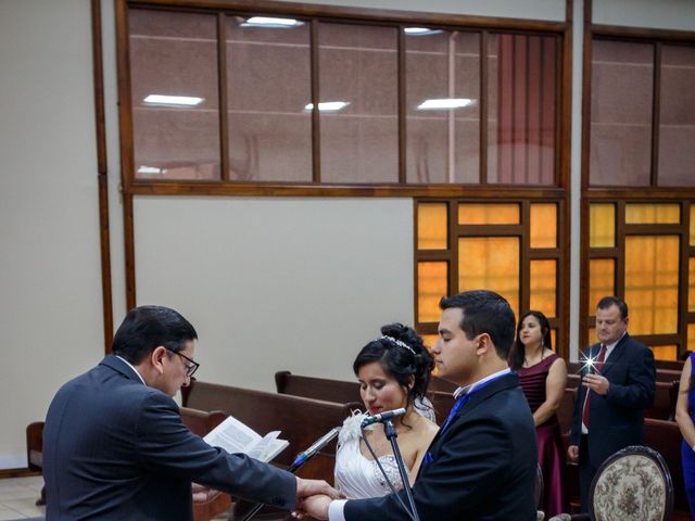 El matrimonio de Claudio y Darinka en Talcahuano, Concepción 33
