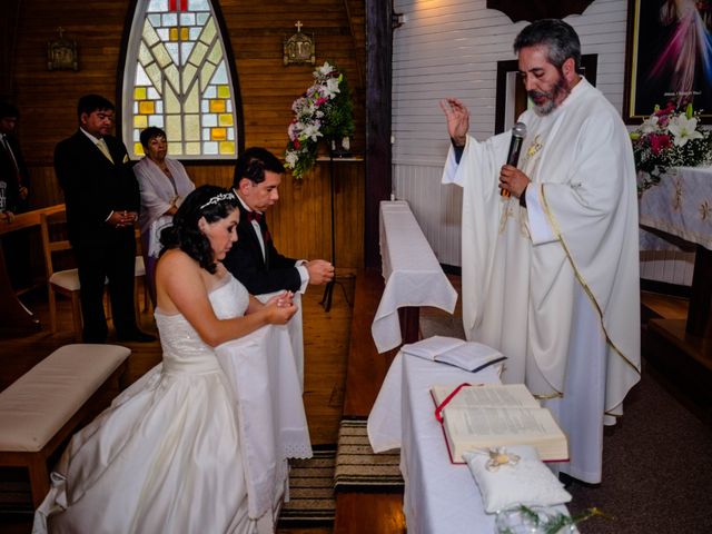 El matrimonio de José y Paola en Puerto Varas, Llanquihue 26