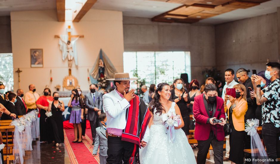 El matrimonio de Luis y Barbara en Pirque, Cordillera