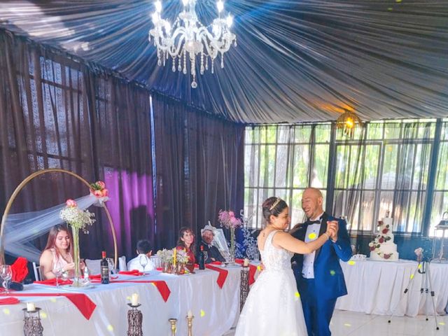 El matrimonio de Carlos  y Débora en Pudahuel, Santiago 1
