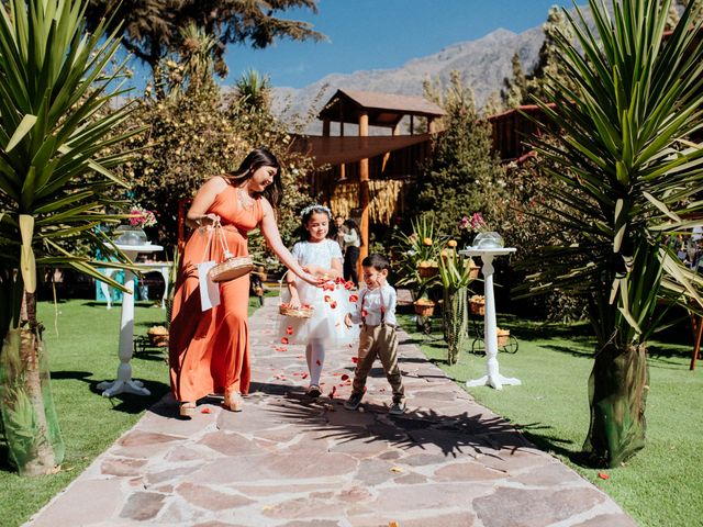 El matrimonio de Sergio y Javiera en San José de Maipo, Cordillera 4