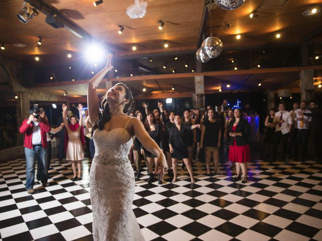 El matrimonio de Christian y Helen en San José de Maipo, Cordillera 38