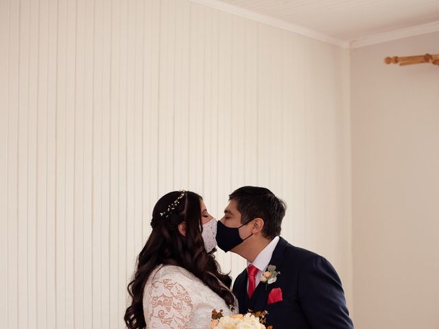 El matrimonio de Iván  y Camila en Ancud, Chiloé 3